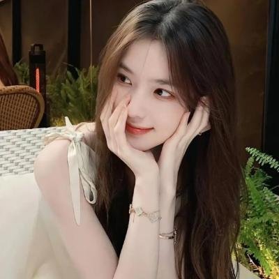 明星离婚传闻代言翻车，评论区彻底沦陷，一夜之间持续发酵